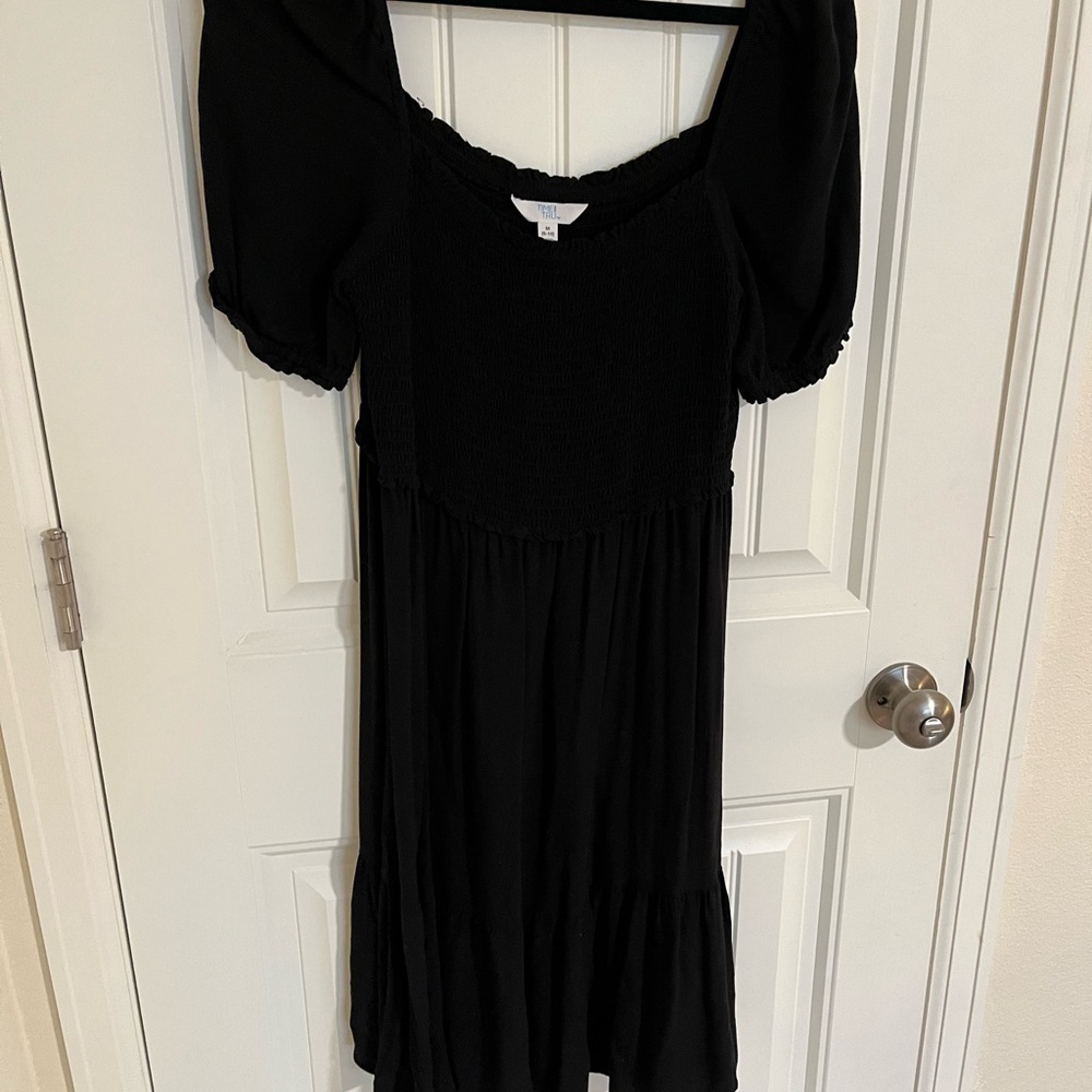 Time and Tru Black Midi women’s Dress with Puff Sleeves Sz 8-10